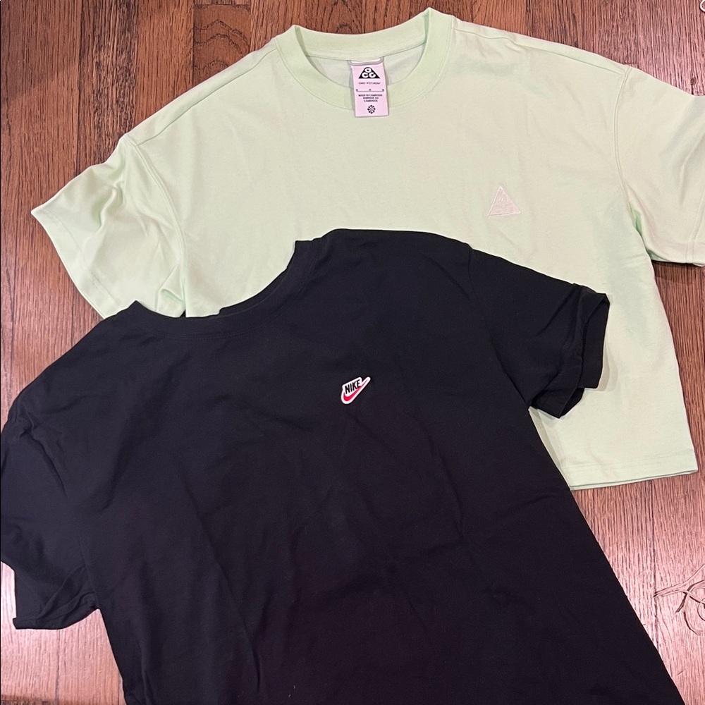 Bundle Nike Black and Mint Green T-Shirts M